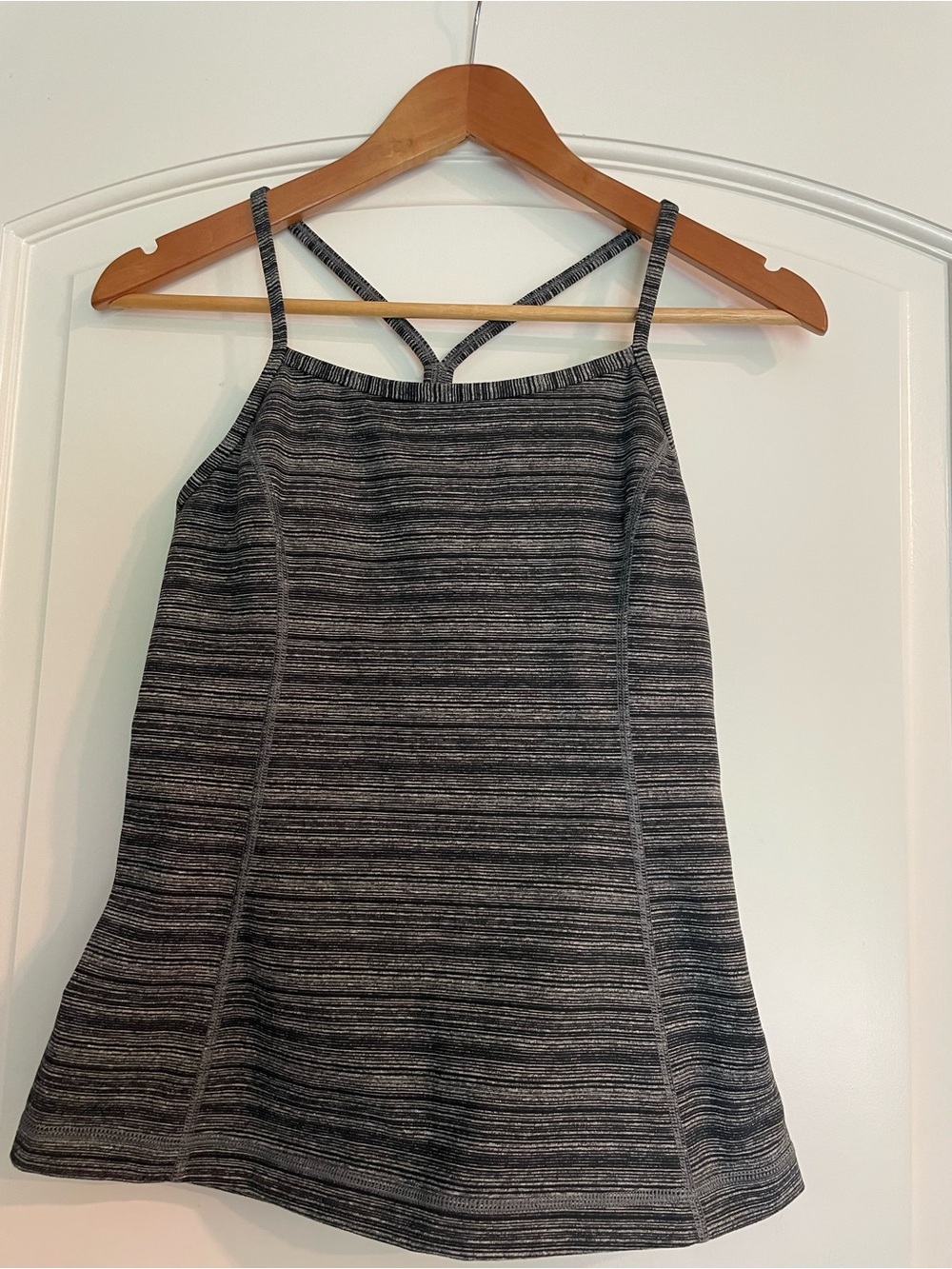 Under Armour Striped Gray & Black Athletic Tank Top Small